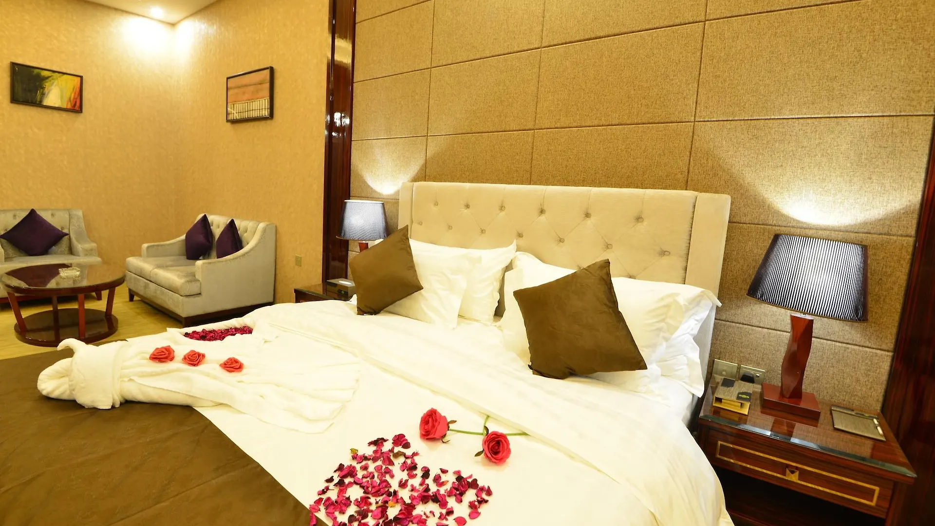 **** فندق Holiday Khaleej الرياض المملكة العربية السعودية