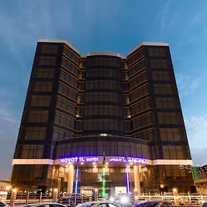 Отель Novotel Centre